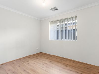 29 Donatti Retreat, Caversham