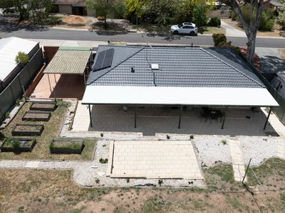 7 Curnow Place, Chisholm