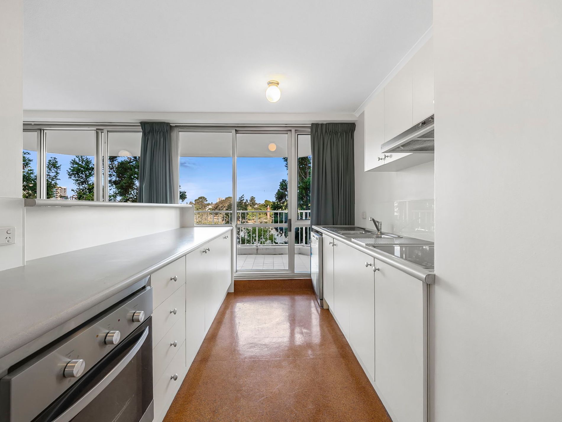 4 / 56 Dunmore Terrace, Auchenflower