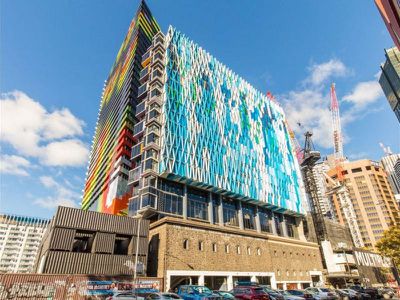 1509 / 28 Bouverie Street, Carlton