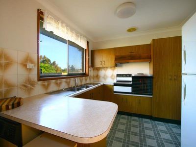 53 Power Dr, Mount Warrigal