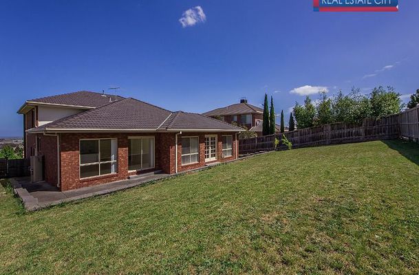42 Excelsior Heights, Craigieburn