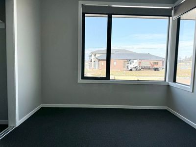 10 Taihu Road, Wyndham Vale