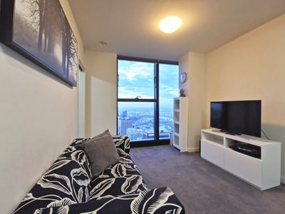 6404 / 568 Collins Street, Melbourne