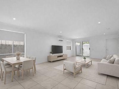 7 Ron Grant Lane, Caboolture South