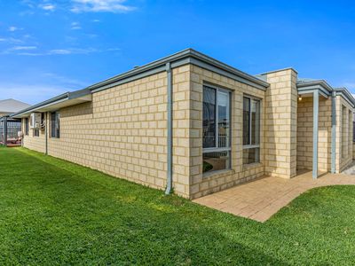 44 Tinsel Street, Yanchep