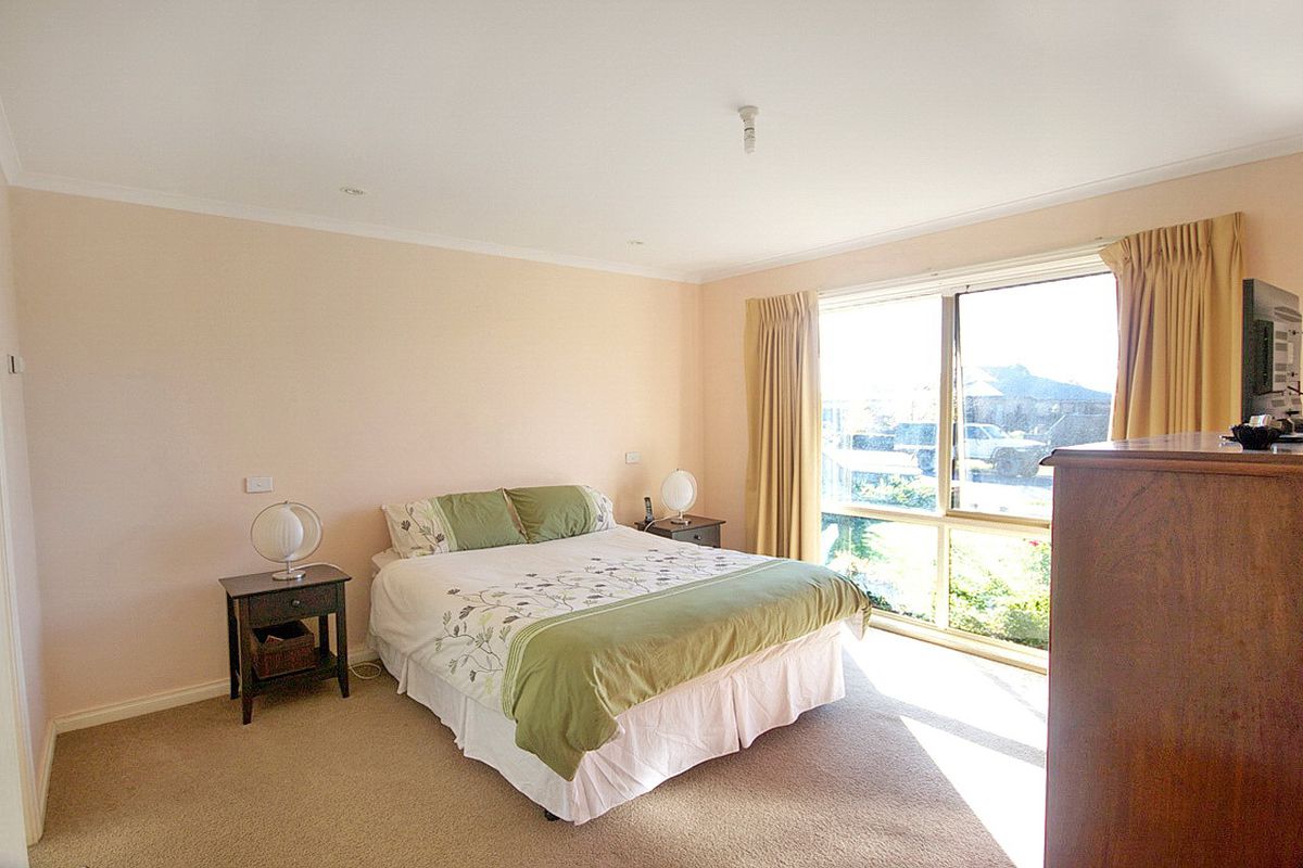 8 Stewart Street, Mansfield