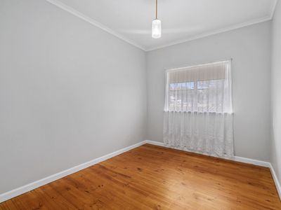 32 Scoullar Street, Finley