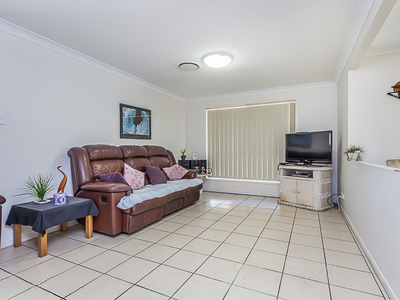 17 Wakeham Street, Kallangur