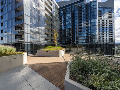 1001 / 4 Grazier Lane, Belconnen