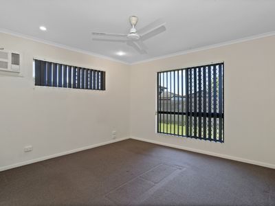 2 Mark Crescent, Glenella