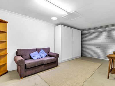 28 / 11 MEADOW PLACE, Middle Park