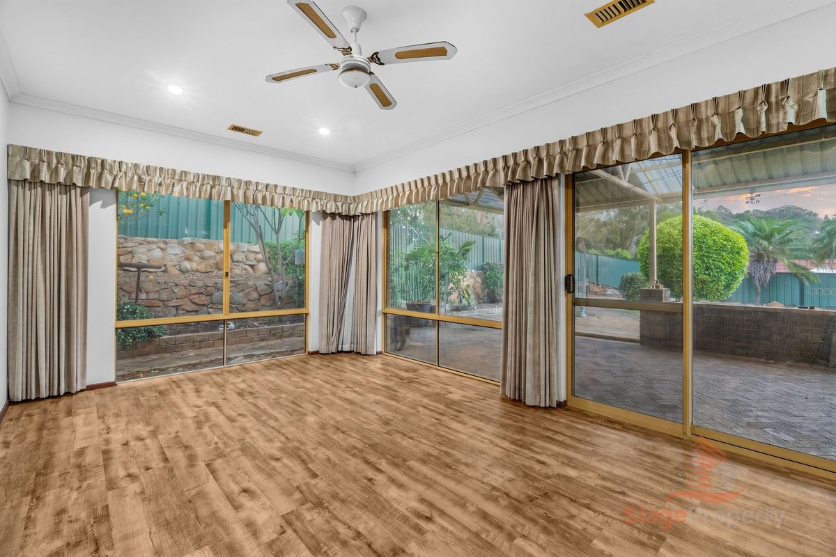 33 Taronga Drive, Kelmscott