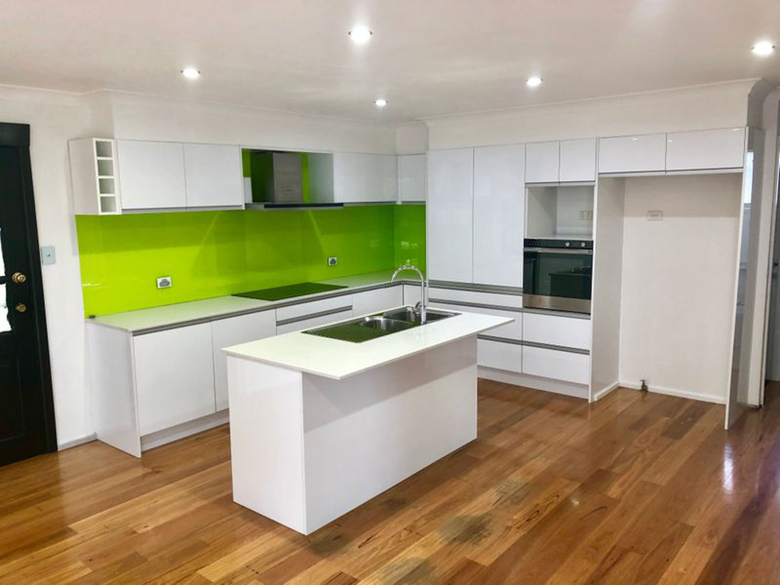 8 Timaru Grove, SOUTH PENRITH