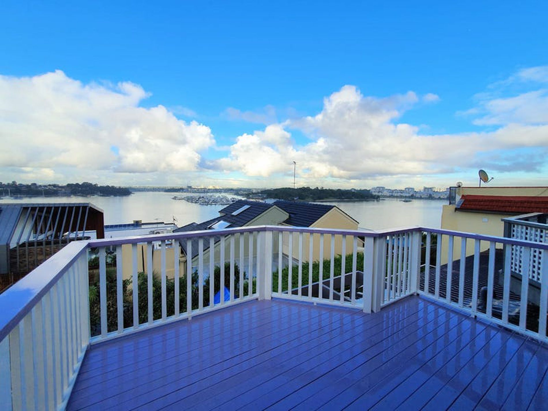 - Pile Street, Gladesville