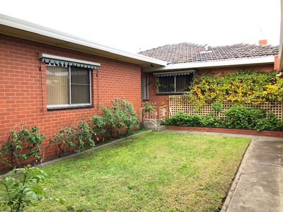 11 Henry Street, Keilor East