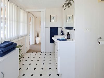 15 Major Street, Weymouth