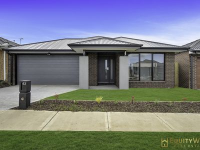 43 Woolspinner Crescent, Wyndham Vale