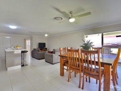 18 Champagne Drive, Dubbo