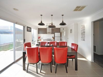 17 O'Neill Court, Epsom