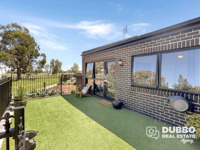 8 Gunsynd Circuit, Dubbo