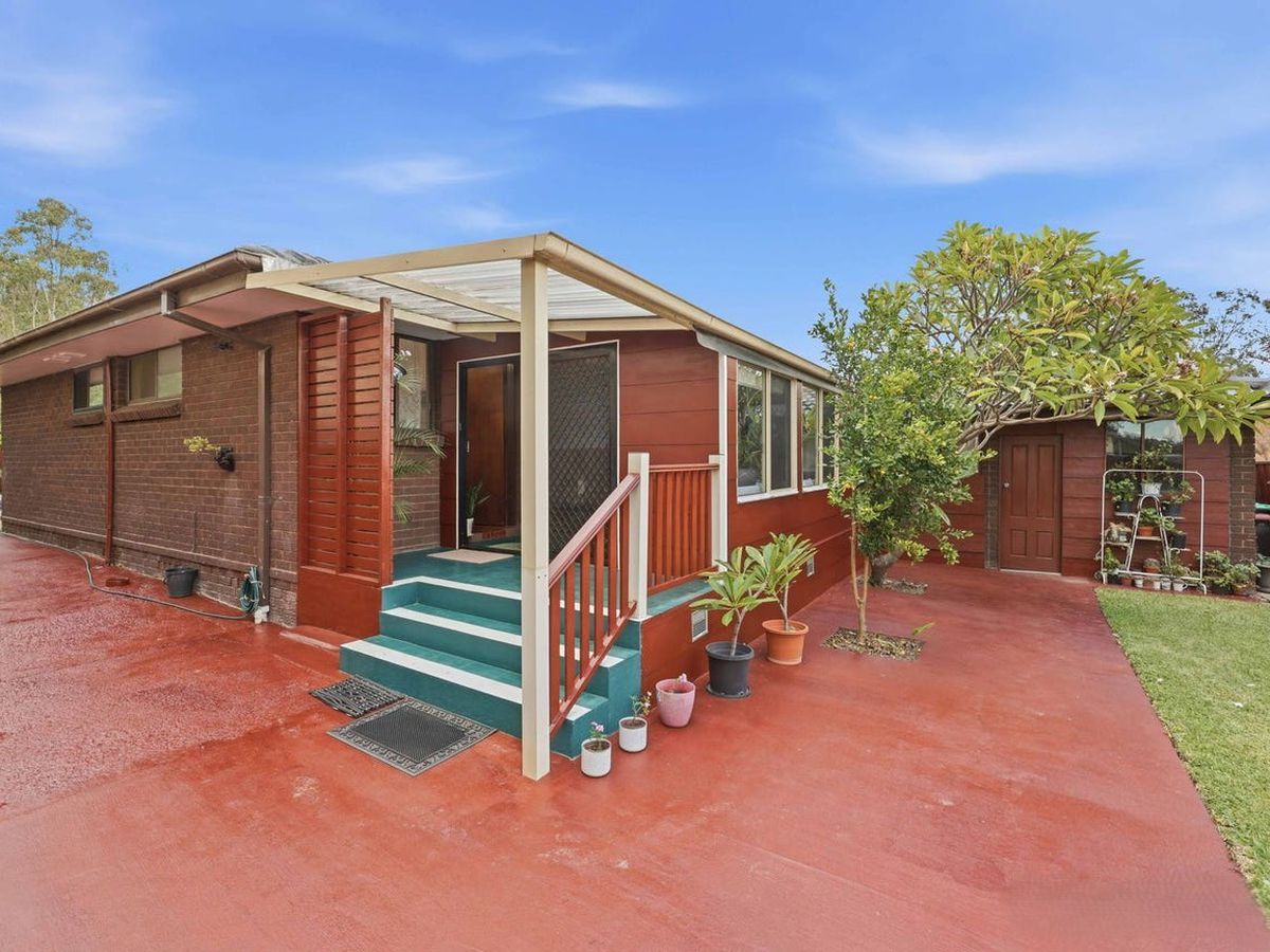 6 Merton Avenue, Cambridge Gardens