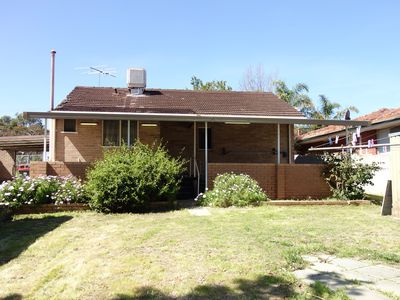 7 Maitland Road, Balga