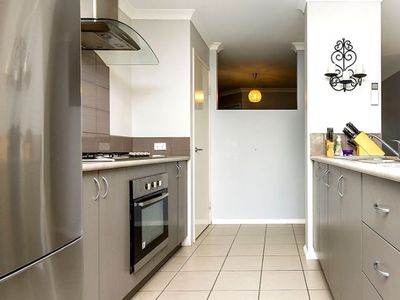 17 King Edward Way, Eaton