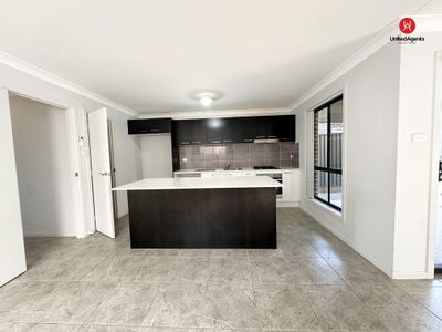 28 Nemean Road, Austral