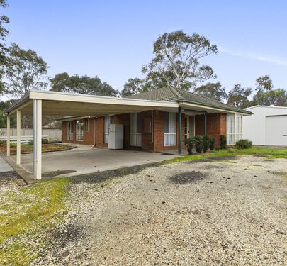 24 Bank St, Avenel