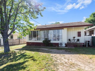 34 Sinclair Cres, Seymour