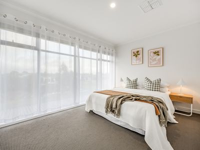24 Hefford Avenue, Croydon Park