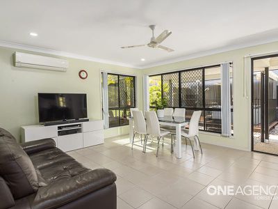 43 Flower Pl, Richlands