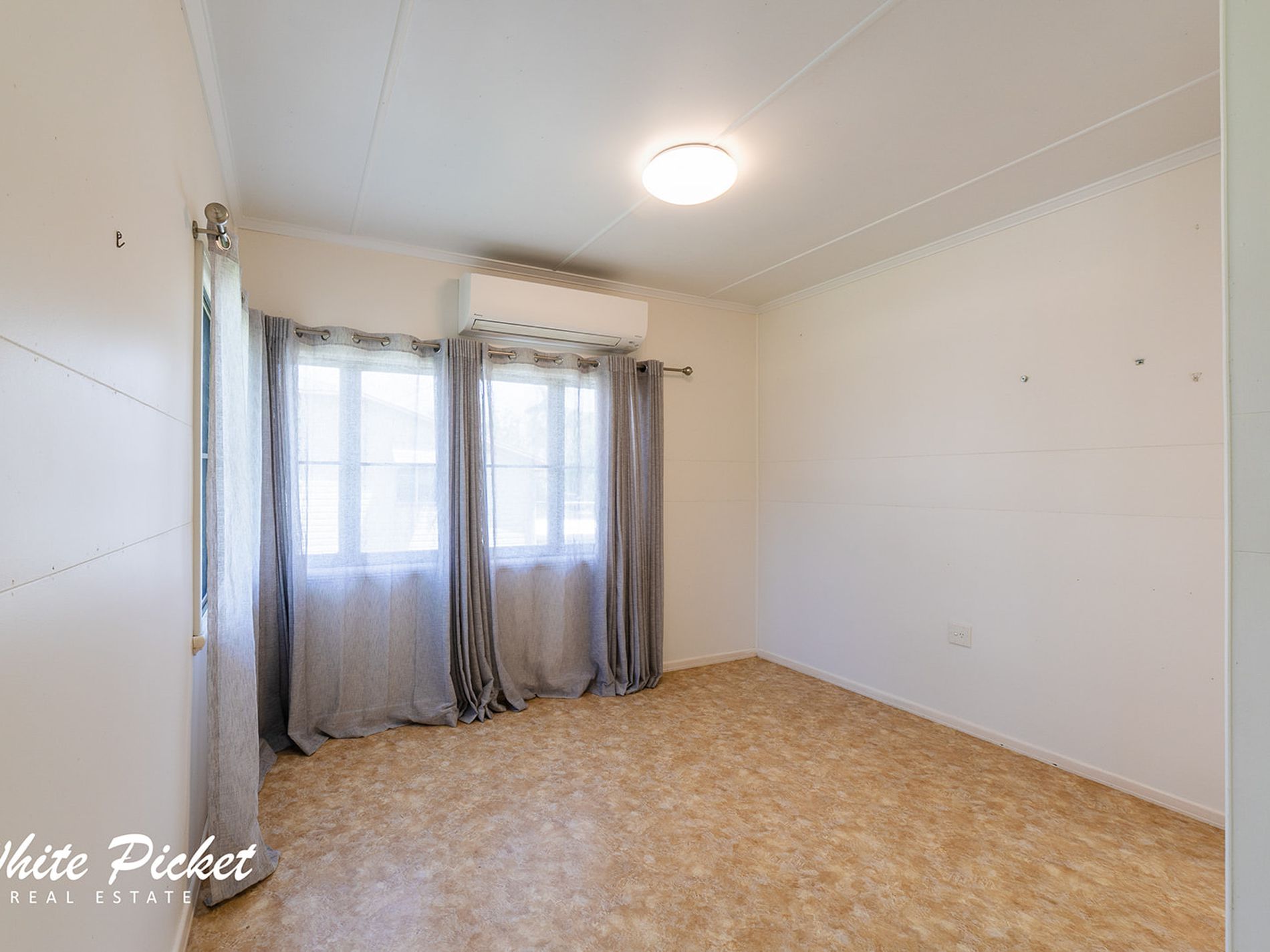 24 Douglas Street, West Mackay