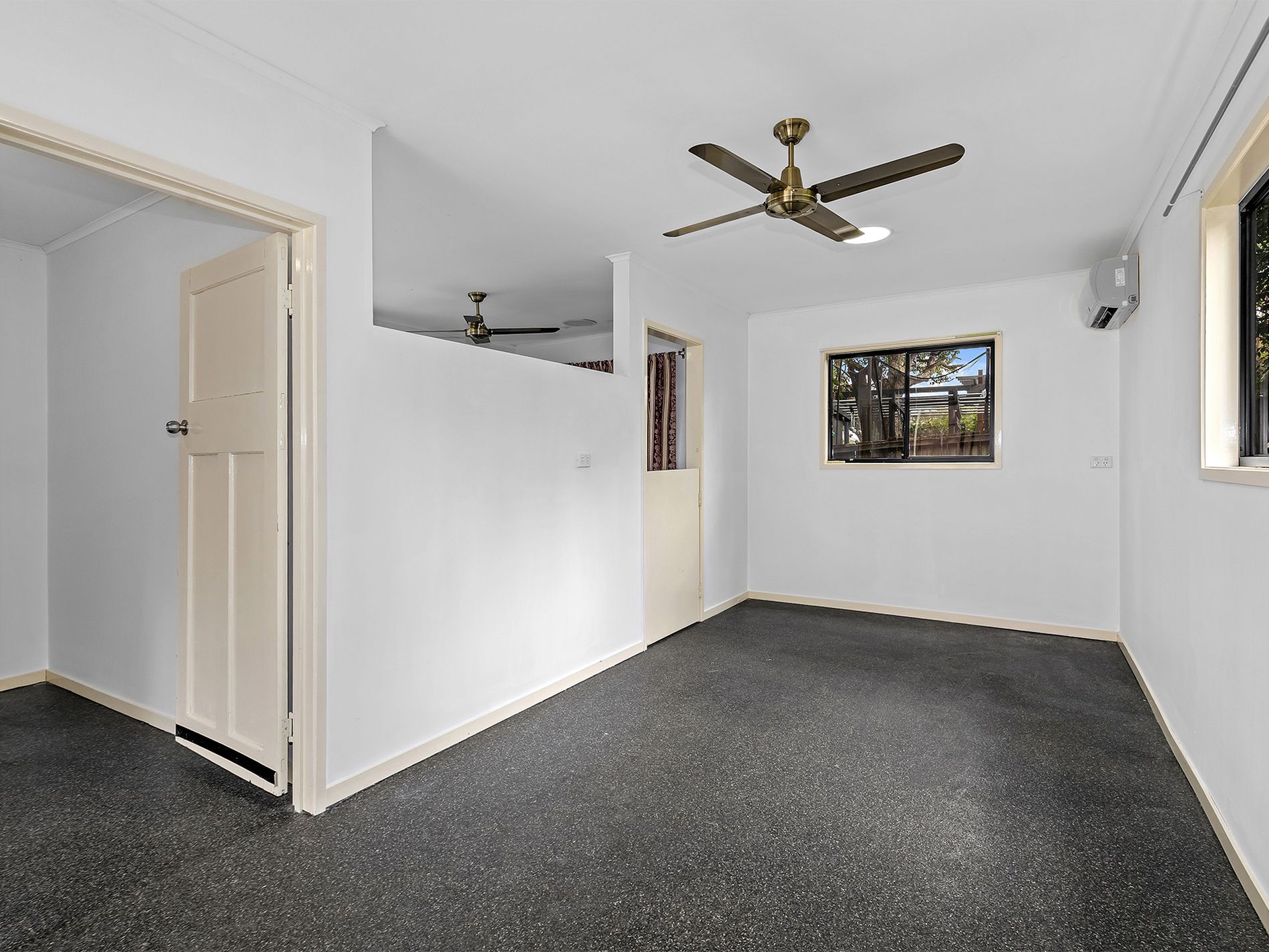 2 Thirteenth Avenue, Kedron