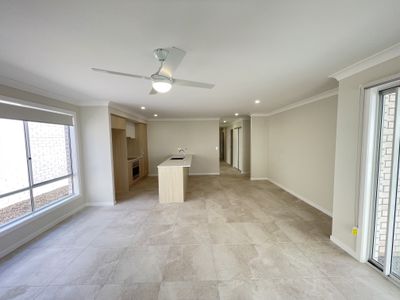 14 Fariha Way, Park Ridge