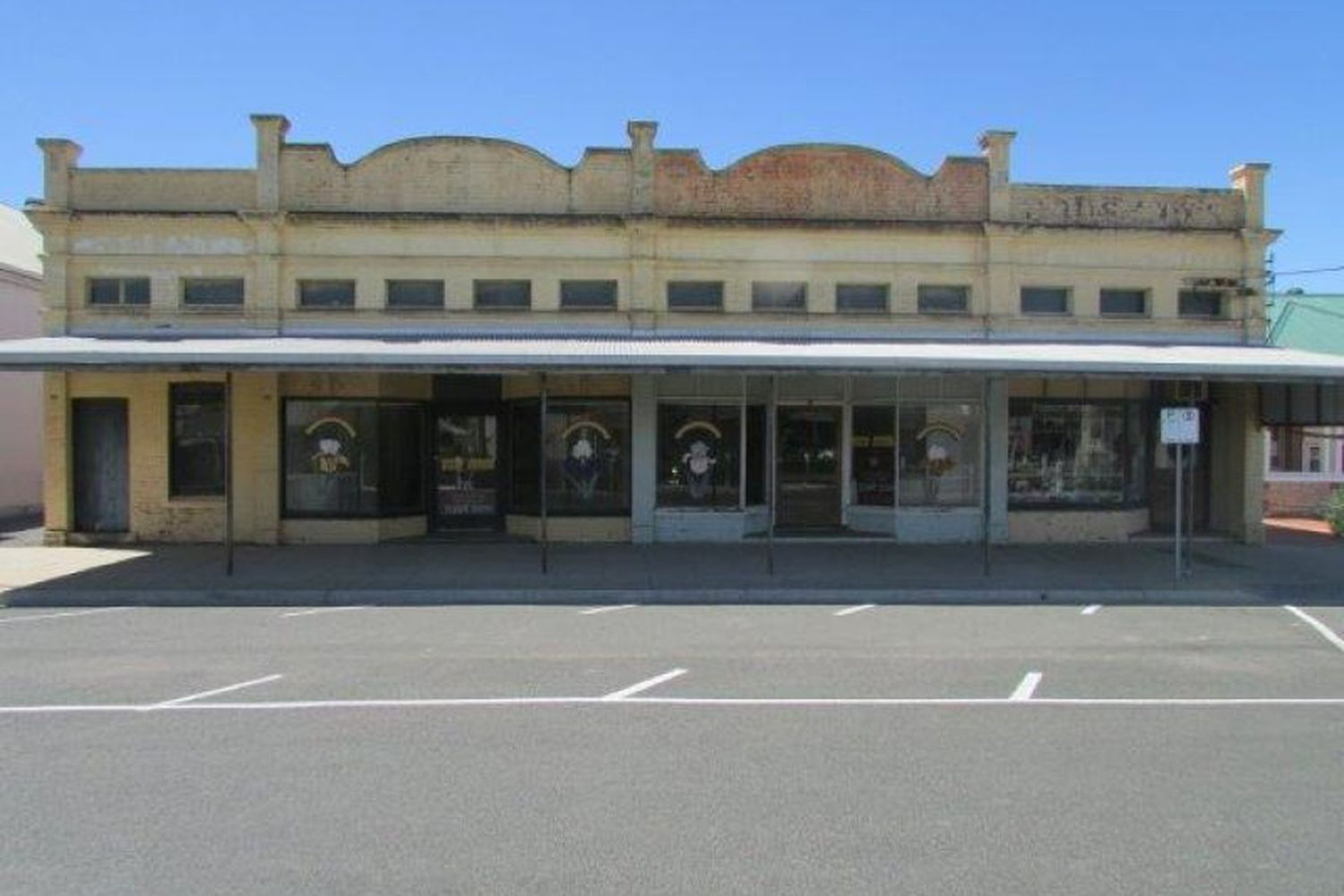 19-25 Federal Street, Rainbow