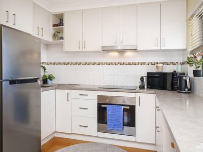 11 / 66 Hastings Street, Scarborough