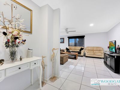 14 Whipbird Ct, Woodgate