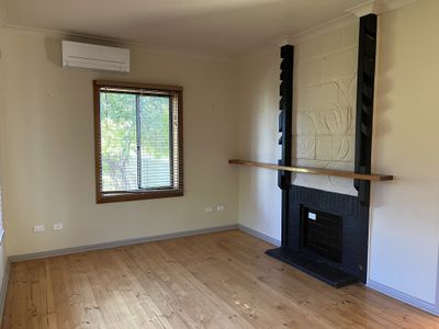 49 Lake Terrace East , Mount Gambier