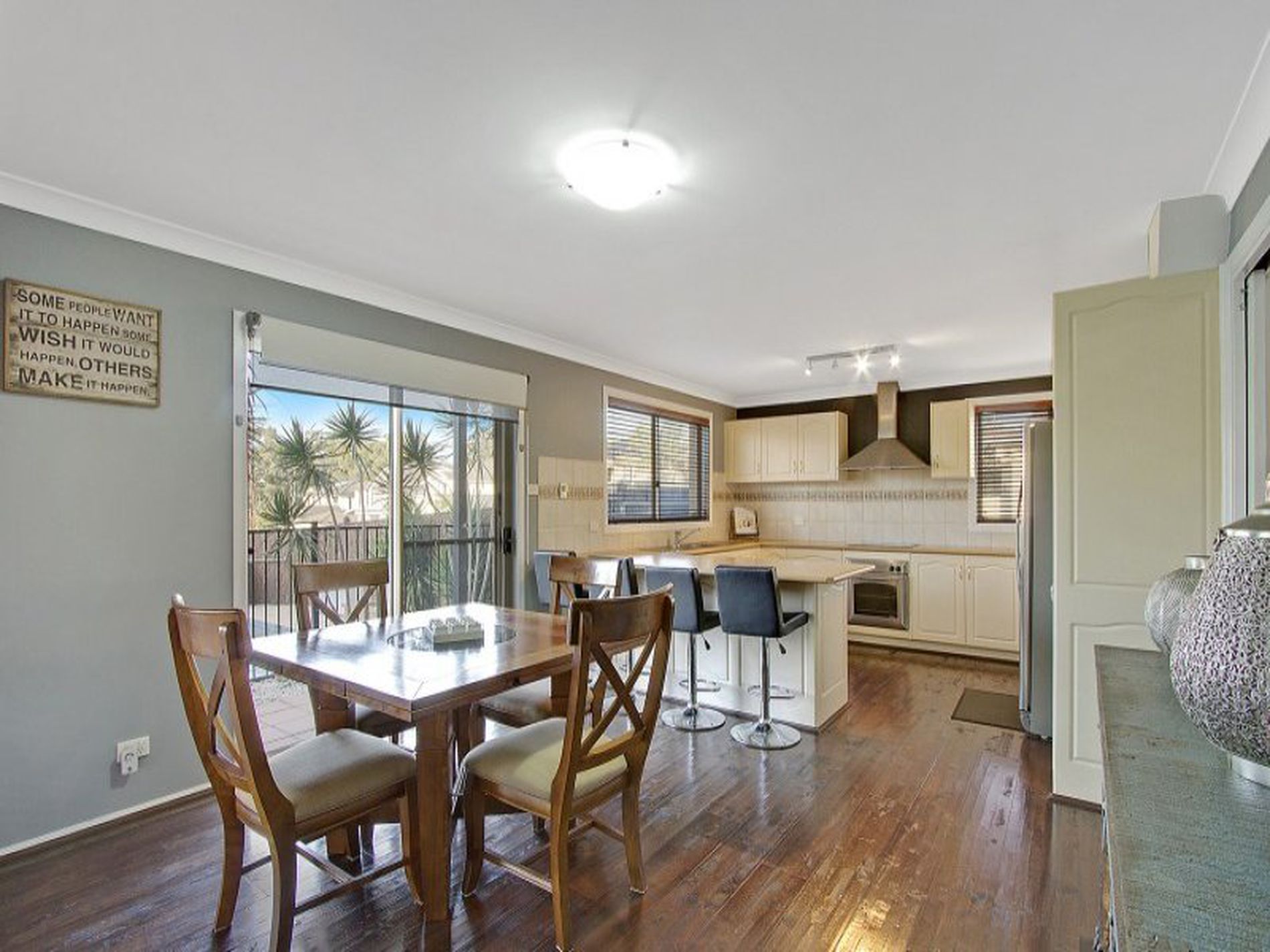 1 Sardinia Avenue, Glenwood