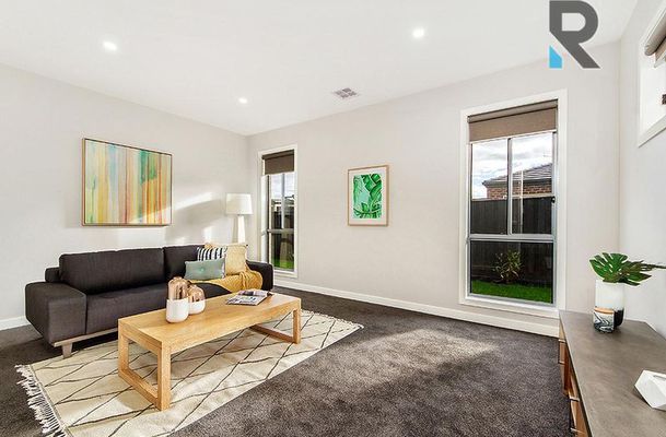 75 Horizon Boulevard, Greenvale