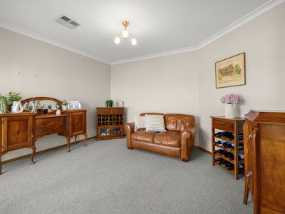 12 Silverbrook Avenue, Mount Gambier