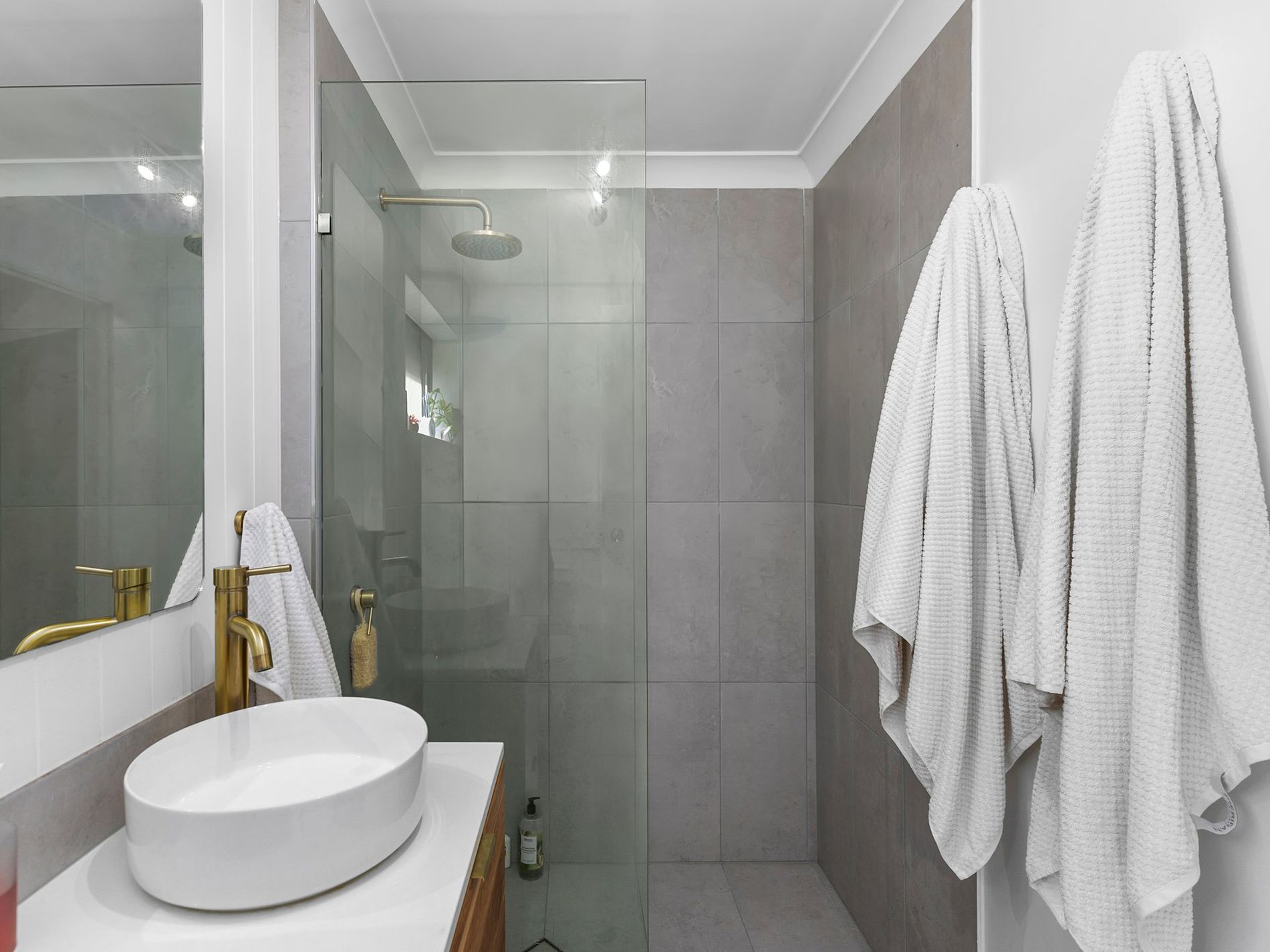 9 / 9 Brasted Street, Taringa