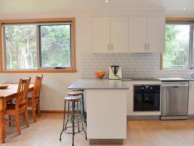 26 Kenelm Avenue, Sisters Beach
