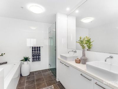 2002 / 106 Denham Street, Townsville City