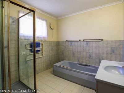 19 Kingsview Dr, Flaxton