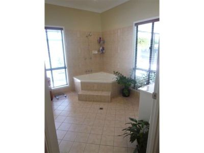 20 Pryde Street, Cooktown