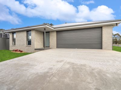 10D Holborow Street, Crookwell
