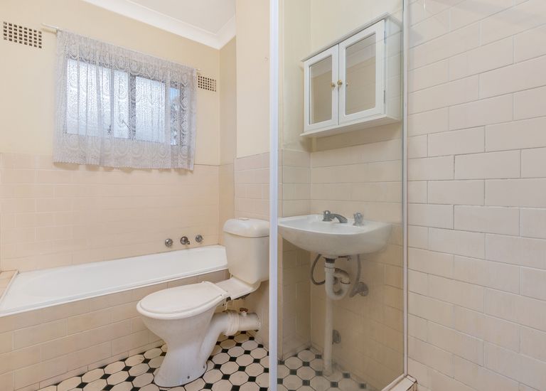 36 / 120 Cabramatta Rd, Cabramatta